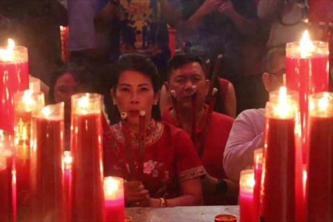 Warga Tionghoa Singkawang gelar ritual malam Imlek 2576 Kongzili