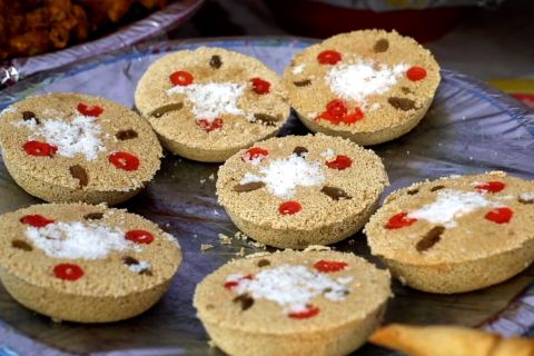 Festival Pitha Nasional tampilkan kue tradisional Bangladesh