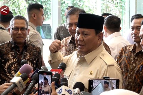 Prabowo buka suara terkait korupsi oplos minyak pertalite ke pertamax