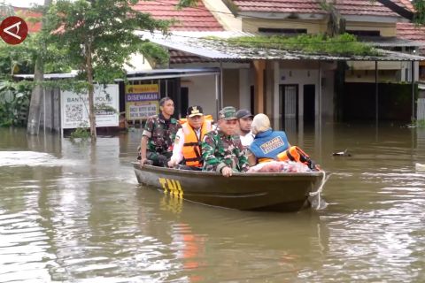Pj Gubernur ajak Pemkot Makassar mitigasi banjir tahunan