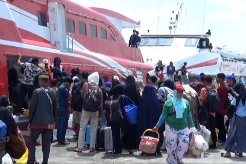 Lepas mudik gratis, KSOP Kendari minta warga beli tiket secara online