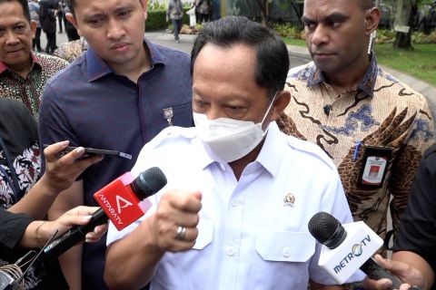 Tito Karnavian: Retret kepala daerah amankan APBD Rp1.300 triliun