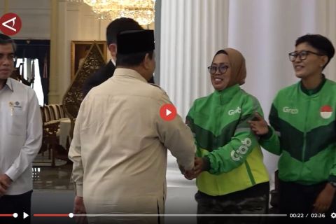 Prabowo minta perusahaan layanan daring beri THR ke pengemudi & kurir - VIDEO