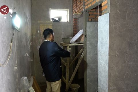 Pemkot perbaiki fasilitas Pantai Padang demi kenyamanan wisatawan