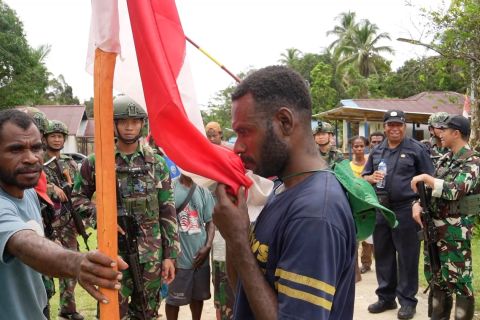 Satu Simpatisan OPM Maybrat berikrar setia kepada NKRI