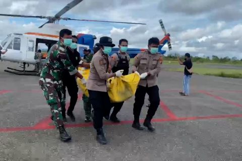 Telah teridentifikasi, 12 korban pendulang emas Papua dimakamkan