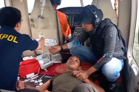 Operasi Moskona, satu personel dievakuasi akibat tersengat lebah