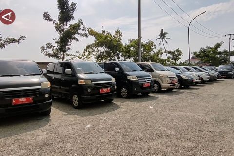 Demi efisiensi, Pemkot Cilegon lelang 78 kendaraan dinas tak layak
