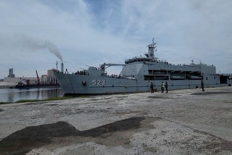 Saka Bahari Lanal Lhokseumawe sambut kedatangan KRI Teluk Palu 523