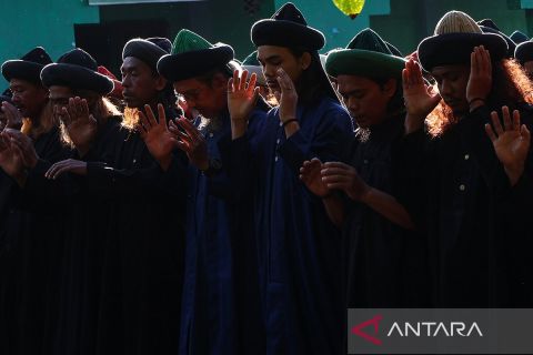 Jamaah An Nadzir melaksanakan shalat Idul Adha 1446 H