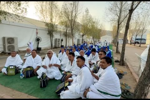 Tiba di Arafah, jamaah Indonesia terkesan dengan pelayanan petugas