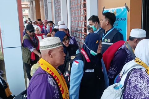 Begini kondisi jamaah haji usai pesawat Saudia mendarat darurat