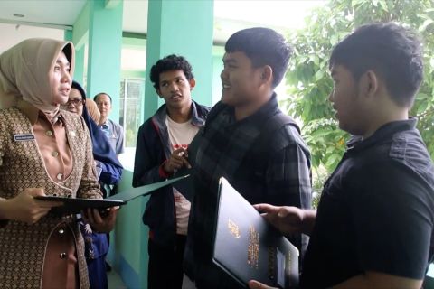 Disdikbud Kalbar inspeksi proses SPMB sekolah negeri di Pontianak