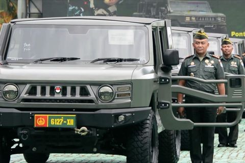 Kodam Tanjungpura terjunkan puluhan Rantis ke perbatasan RI-Malaysia