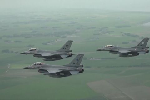Militer Ukraina kehilangan pesawat tempur Jet F-16 dan seorang pilot