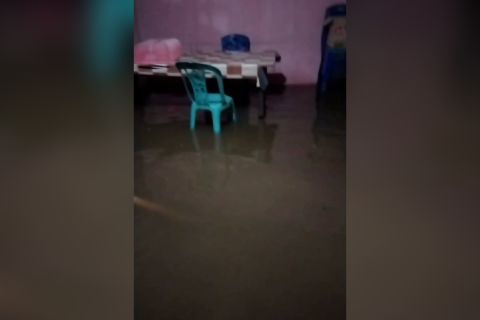 Kali meluap, 20 rumah di Pulau Batang Dua Ternate sempat terendam