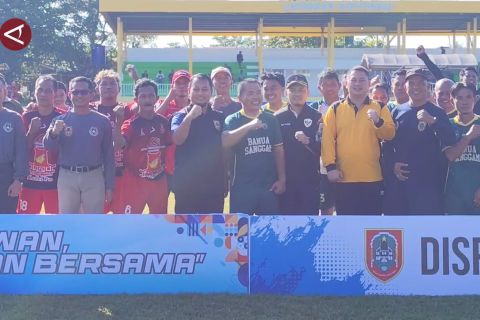 Kalsel gelar festival sepak bola U45, semangati atlet muda berprestasi