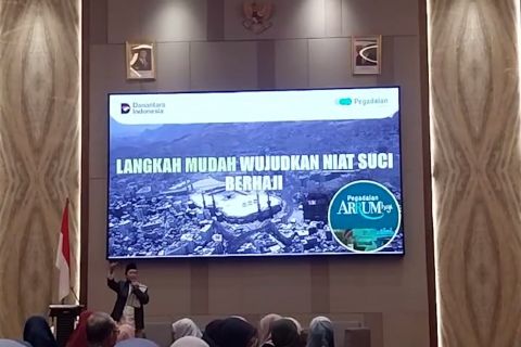 Biaya haji bisa dicicil dengan menabung emas tanpa riba di Pegadaian