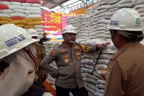 Kapolda Sultra laporkan hasil sidak beras oplosan di Kota Kendari