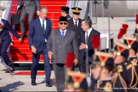 Presiden Prabowo tiba di Prancis sebagai tamu kehormatan Hari Bastille
