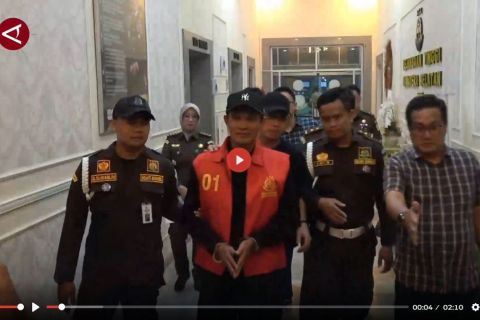 Jadi tersangka korupsi Pasar Cinde, eks Wali Kota Palembang minta maaf - VIDEO