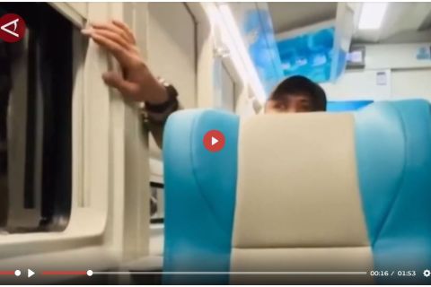 KA Sancaka dilempar batu, KAI dampingi korban dan perkuat pengamanan - VIDEO