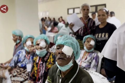 438 lansia ikuti operasi katarak gratis di RSUD Naibonat Kupang