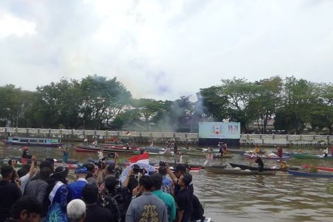 Pemprov Kalsel gelar Festival Wisata Budaya Pasar Terapung