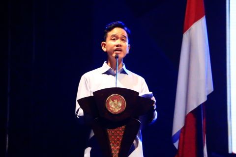 Wapres Gibran tutup FORNAS VIII di NTB