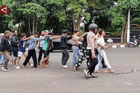 Polisi amankan ratusan remaja pelaku aksi di Mapolda Jateng