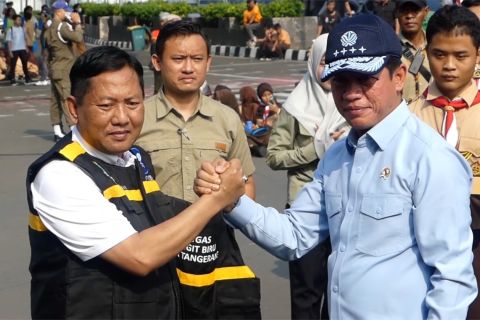 Menteri LH: Kota Tangerang pertama deklarasi Satgas Langit Biru