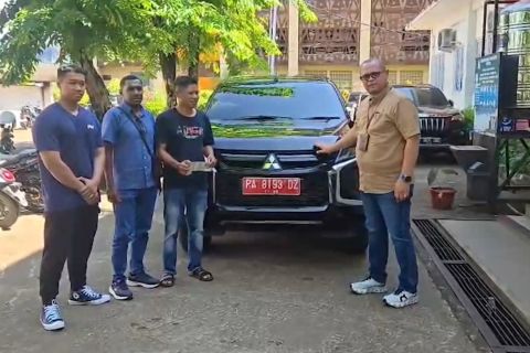 Pemprov Papua tarik 6 kendaraan dinas yang dikuasai mantan pejabat