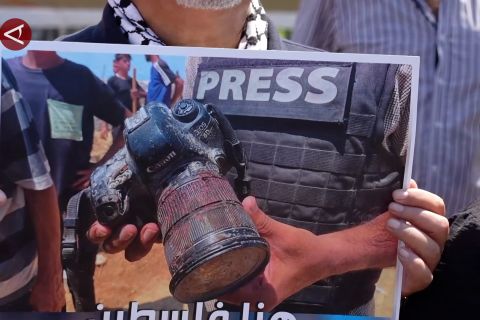 Warga Lebanon beri penghormatan bagi jurnalis yang terbunuh di Gaza