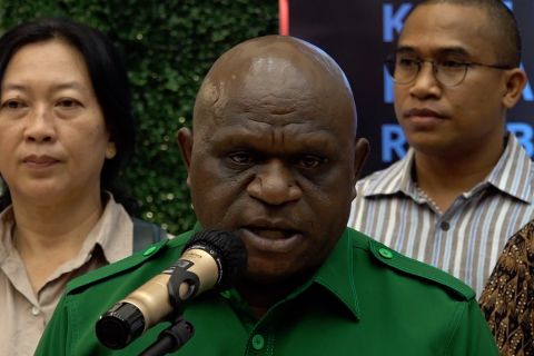 Menteri HAM ingatkan Polri tak bertindak berlebihan saat amankan demo
