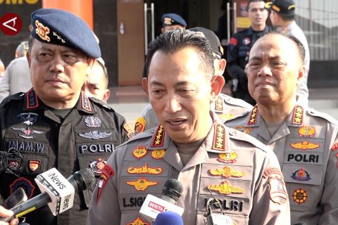 Polri telusuri dalang kerusuhan sembari kembalikan keamanan nasional