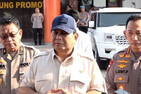 Presiden jenguk aparat dan warga sipil yang jadi korban kericuhan demo
