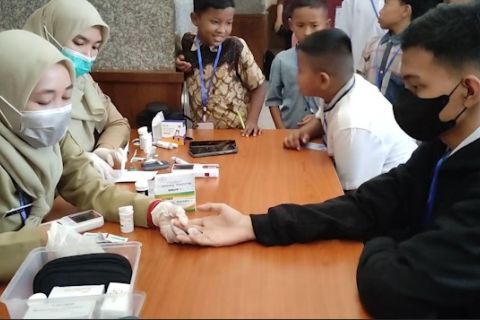 Ratusan siswa Sekolah Rakyat di Kota Semarang jalani tes kesehatan