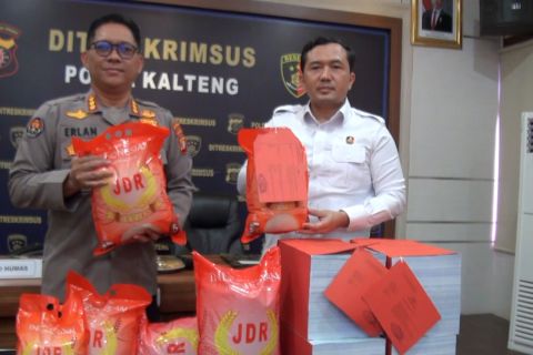 Polda Kalteng ungkap beras premium palsu, sita 1,8 ton