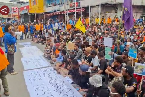 Unjuk rasa di Jayapura, warga diimbau bijak gunakan media sosial