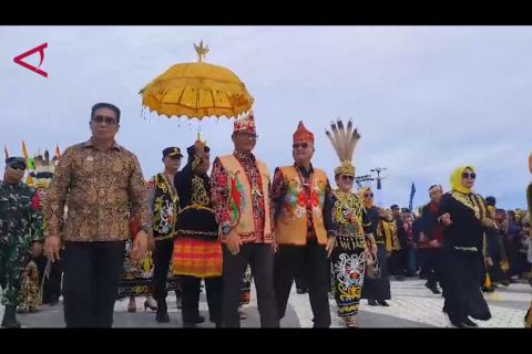 Pembukaan Festival Budaya Irau Malinau Ke-11 dan HUT Kabupaten Malinau Ke-26