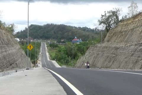 Ruas jalan Prambanan-Lemahbang jadi asa baru ekonomi warga
