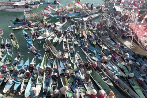 Wakatobi Wave 2025 menghadirkan tradisi maritim Suku Bajo