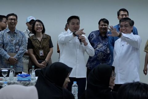 Seskab dan Menaker tinjau langsung pelaksanaan Program Magang Nasional