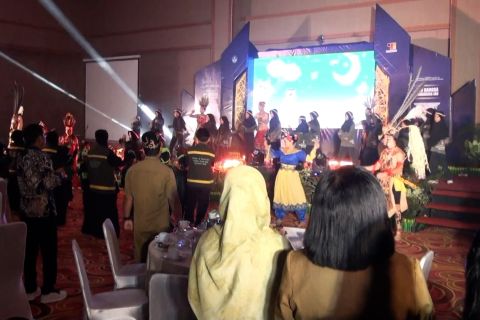 Balai Bahasa Kalteng dorong generasi muda cintai bahasa ibu lewat FTBI