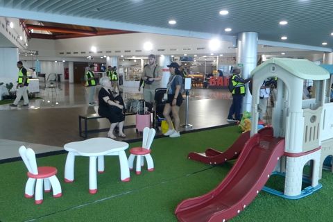 Bandara Pattimura Ambon tambah fasilitas demi kenyamanan wisatawan