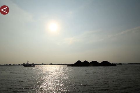 Sungai Barito diperlebar dan diperdalam agar pelayaran lebih optimal