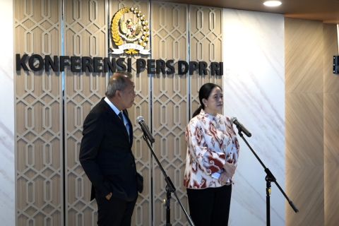 DPR RI sahkan KUHAP jadi undang-undang, mulai berlaku 2 Januari 2026