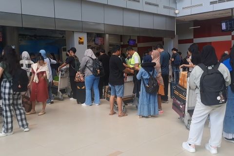 Bandara Depati Amir layani ribuan penumpang pada puncak mudik nataru