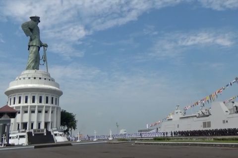 Hari Armada RI, TNI AL tingkatkan solidaritas bantu pemulihan bencana