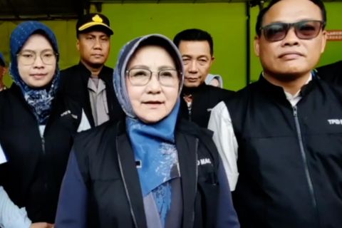 Jelang libur Nataru, Bupati Magetan periksa stok bahan pangan dan BBM